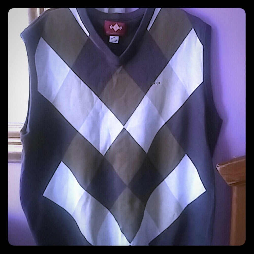 RUSSEL SIMMONS SLEEVELESS SWEATHER VEST